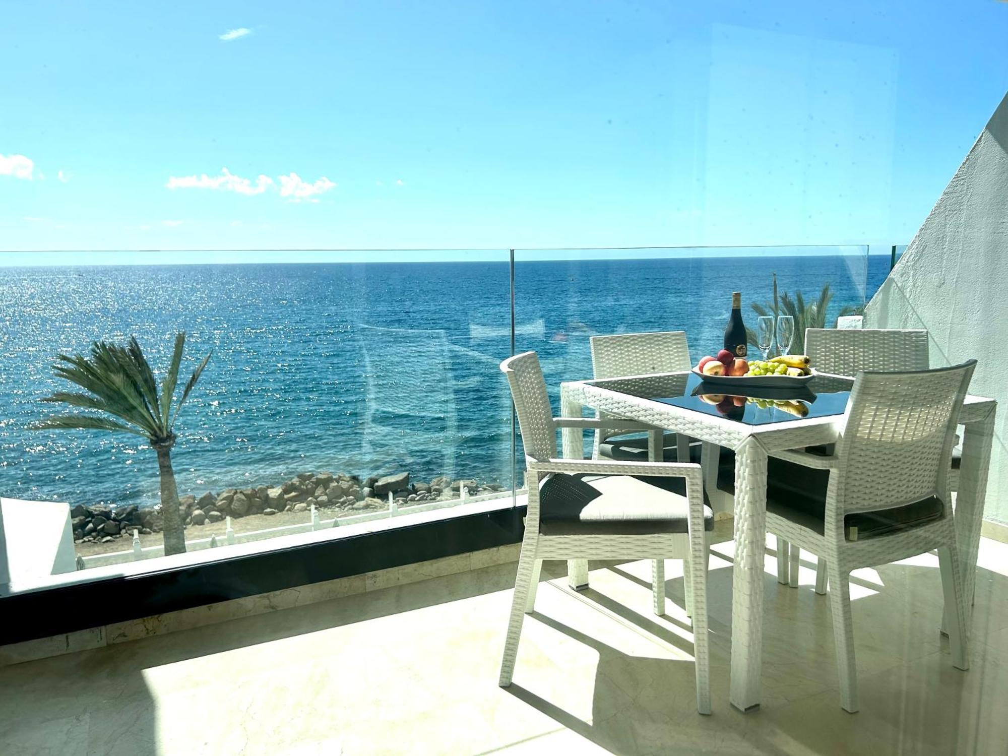 Sunset Ocean Oceanvrent Aparthotel Arguineguin Exteriör bild