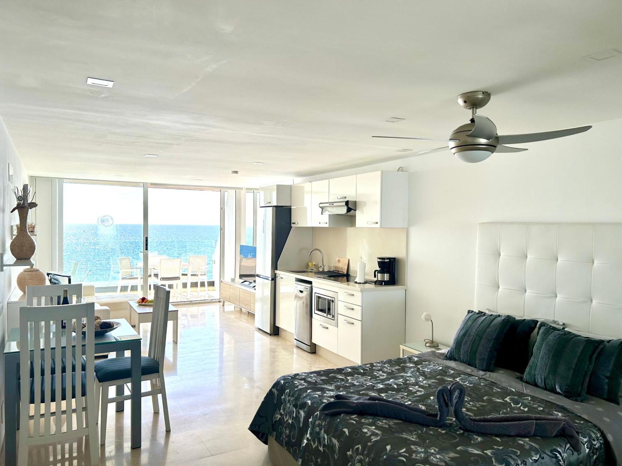 Sunset Ocean Oceanvrent Aparthotel Arguineguin Exteriör bild