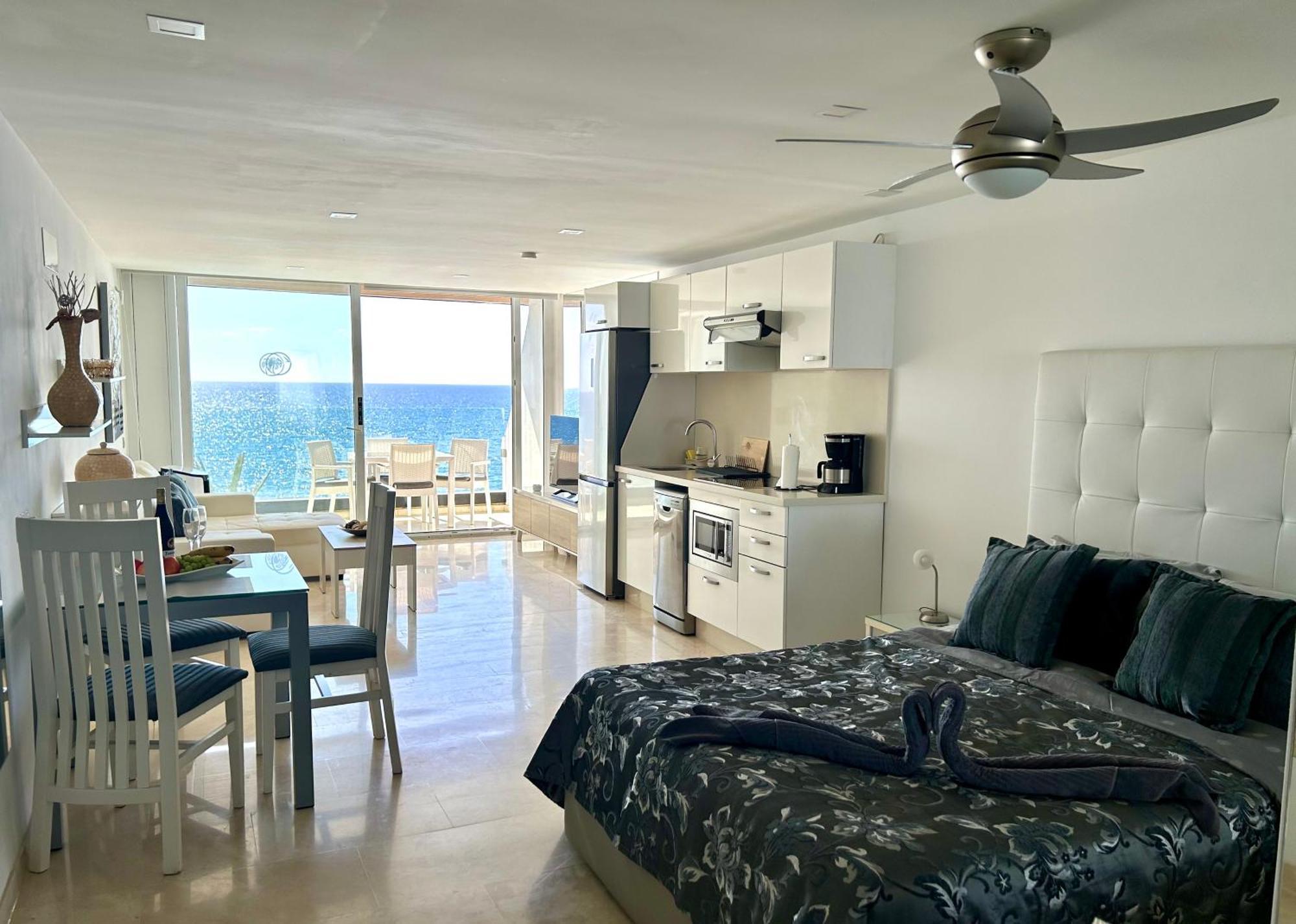 Sunset Ocean Oceanvrent Aparthotel Arguineguin Exteriör bild